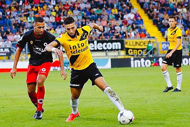 刻一举反超 刻一举反超