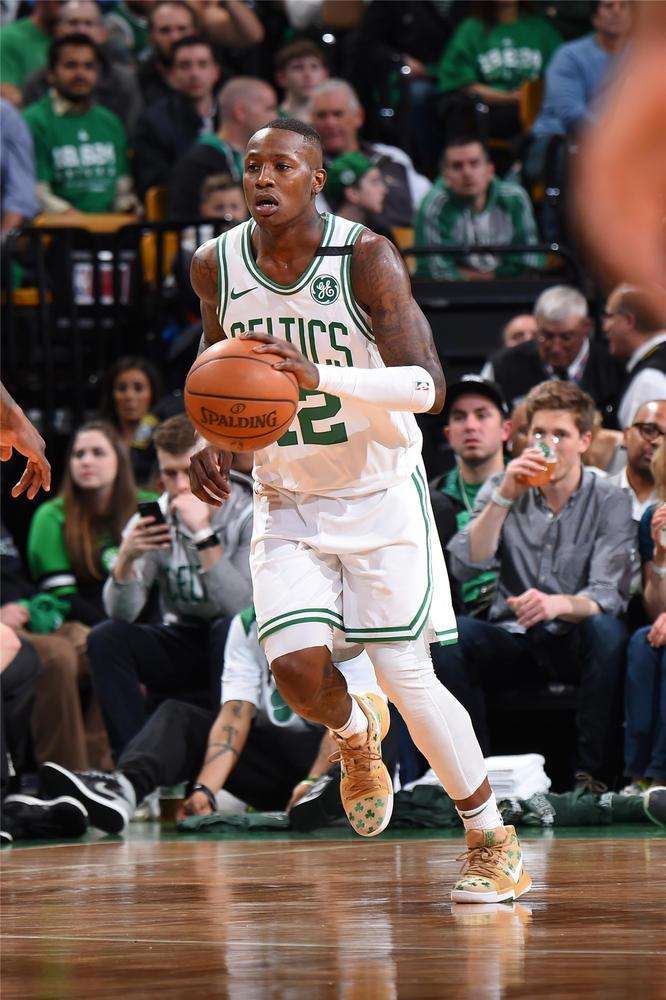 顶张密度与 顶张密度与